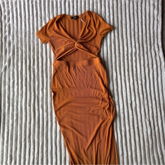 Lulu's orange cut out maxi dress - Picture 2 of 3